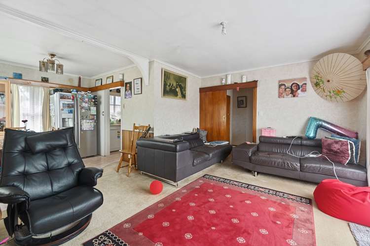 64 Wedgwood Avenue Mangere East_12