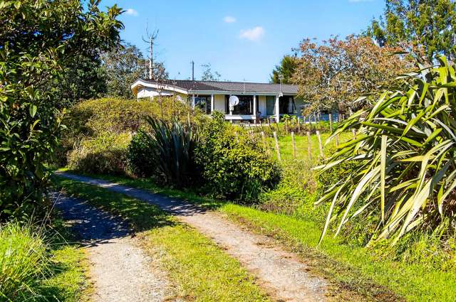 288 Valley Road Kaiwaka_1