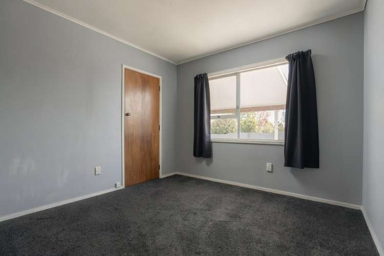 14 Titoki Avenue Waipahihi_13