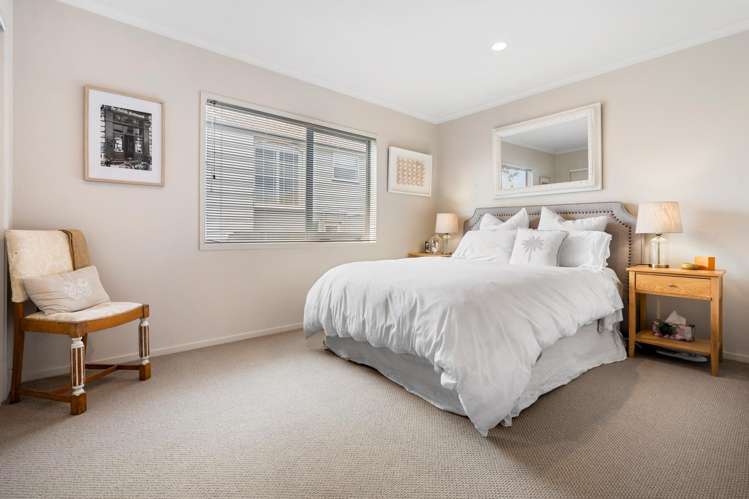 4a Eastern Beach Road Eastern Beach_3