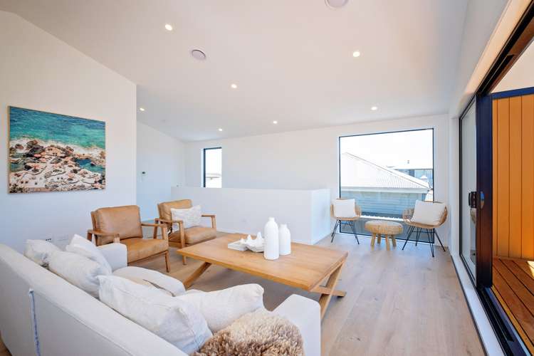 96 Charles Street Westshore_17