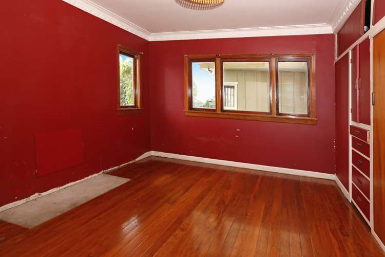 114 Glengarry Road Glen Eden_17