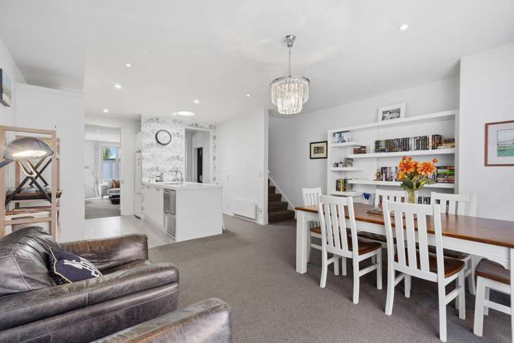 1 Henley Green Northwood_6