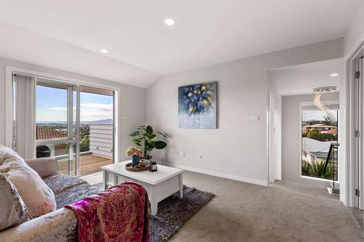 611c Glenfield Road Totara Vale_11