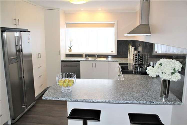 27 Dunedin Street Redwood_3