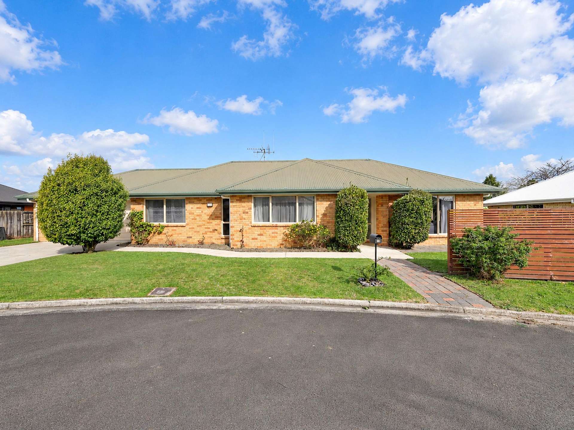 10 Blue Cedar Lane Enderley_0