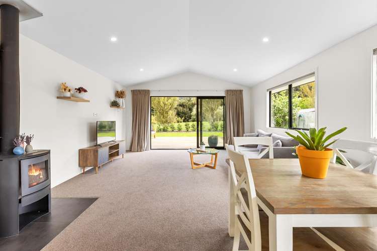 3 Edna Lane Lake Hawea_6