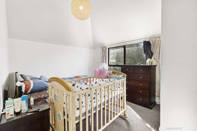 128 Akaroa Drive Maupuia_7