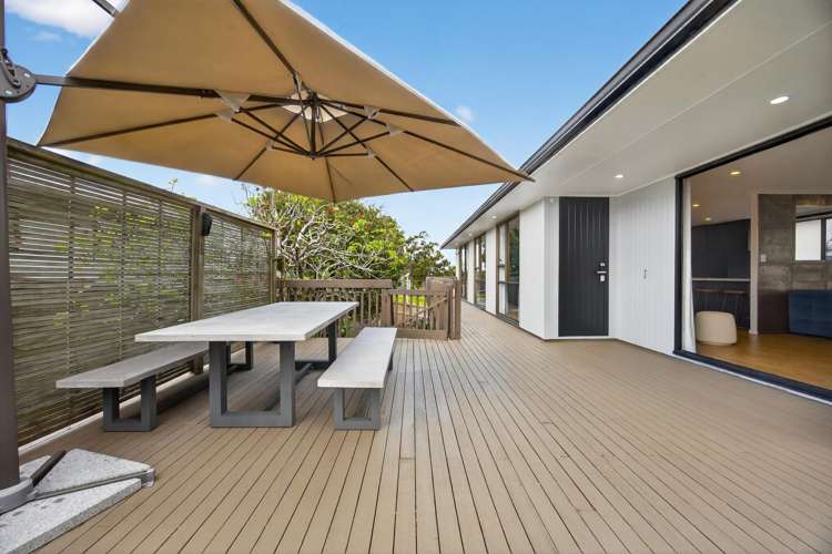 37 Botany Road Botany Downs_15