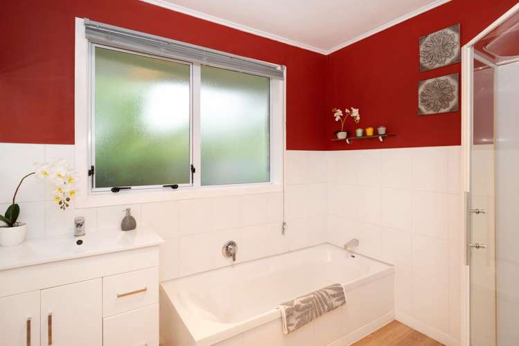 24 Glenroy Crescent Springlands_12