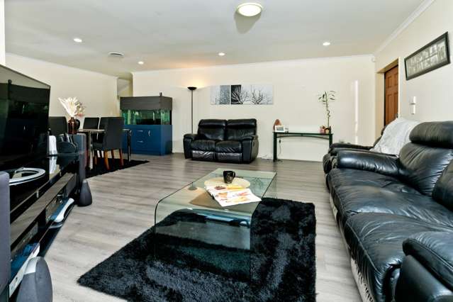 21 Westglen Place Ranui_3