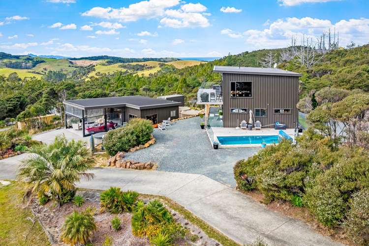 1570 Cove Road Mangawhai_51
