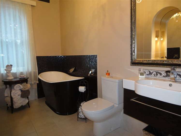 18 Hook Station Road Makikihi_13