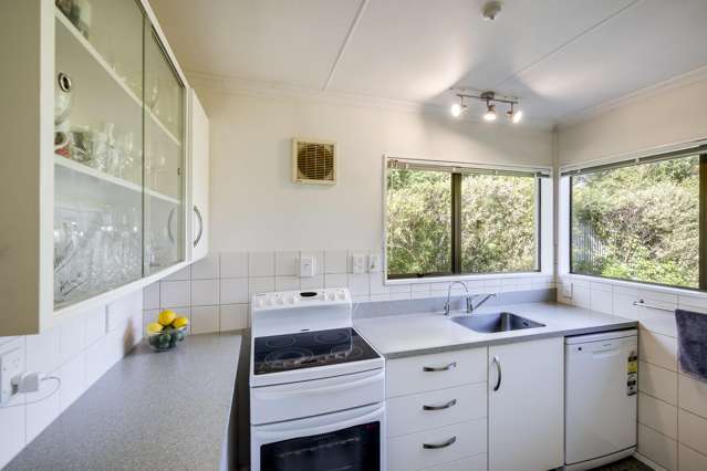 22 Titoki Crescent Pirimai_3