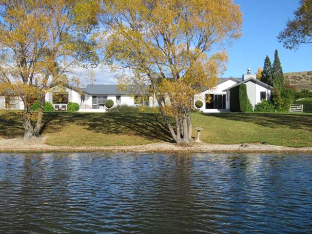 Rare Lakeside Living, Endless Options
