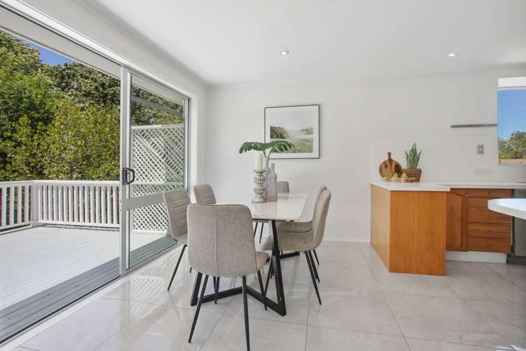 2/80 Cascades Road Pakuranga Heights_12