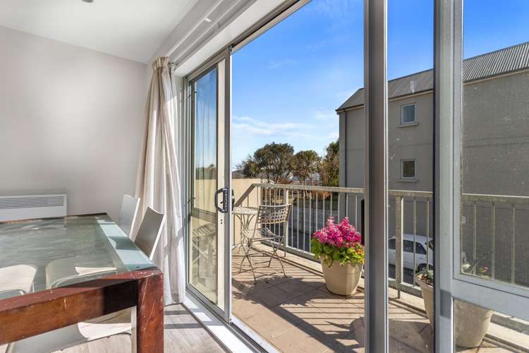 14/31 Poulson Street Addington_5