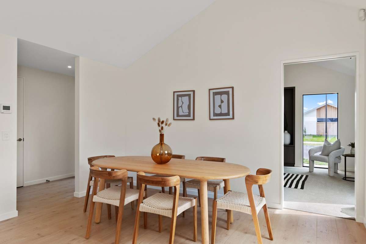 69 Whitehorn Drive_2