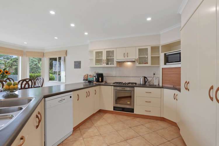 10 Greenwoods Close Titirangi_4