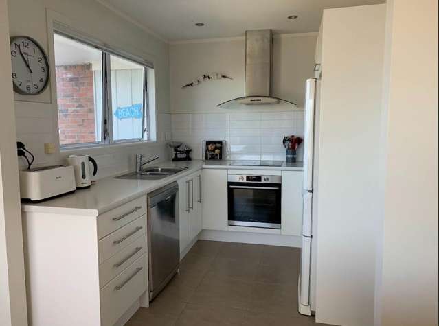 2/7a Brighton Terrace Mairangi Bay_2