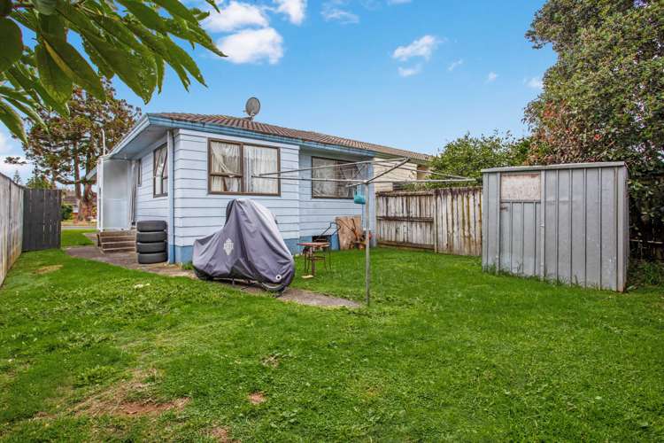 2/8 Kirrama Place Conifer Grove_10