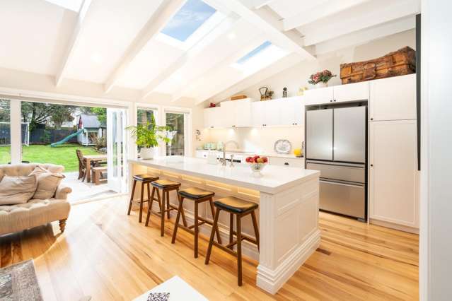 8 Carrington Street Mount Cook_3