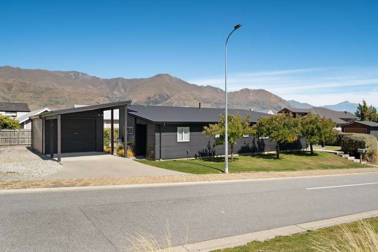 2 Pearce Place Wanaka_7