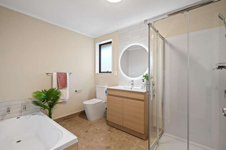 54 Glenveagh Park Drive Manurewa_15