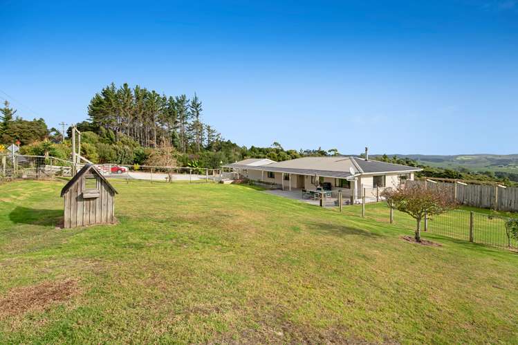 180 Wishart Road Helensville_19