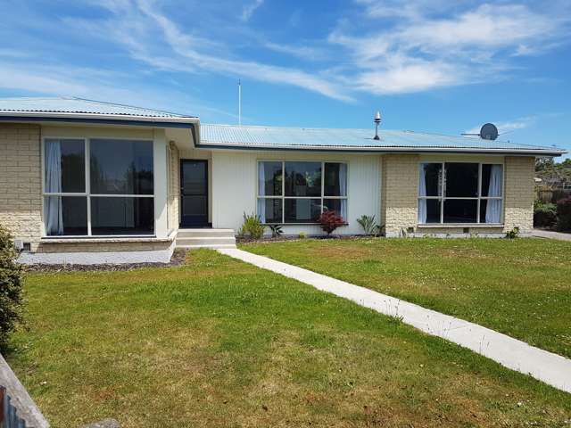 28 Dunoon Place Woolston_1