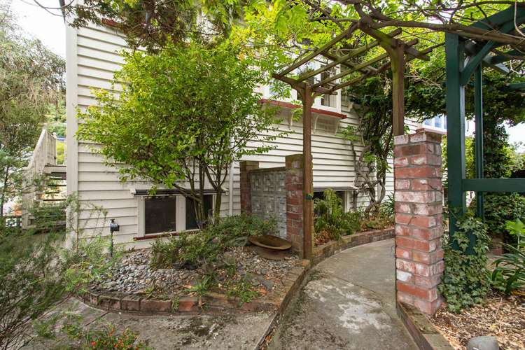 3 Ripon Street Lyttelton_16