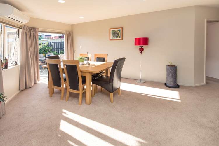 25 Palmgreen Court Stanmore Bay_10