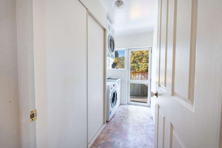 12 Carlisle Place Marchwiel_11