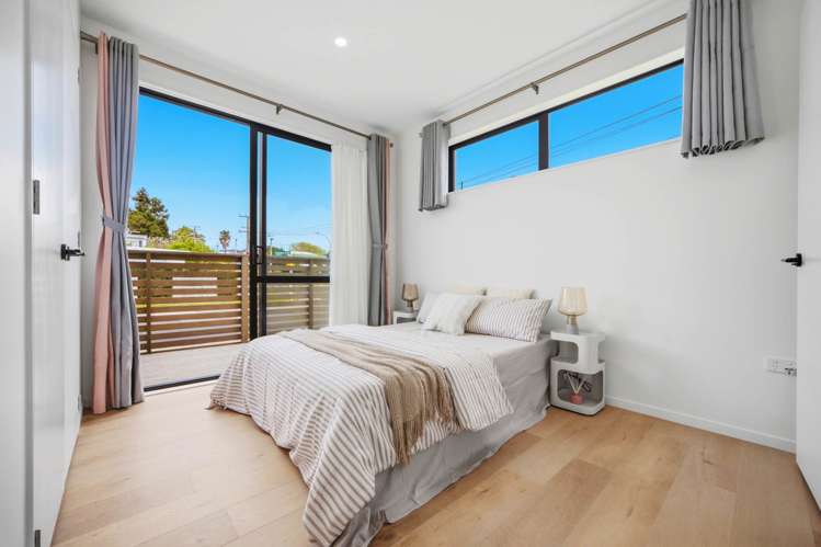 2 Lyford Crescent Sunnynook_13
