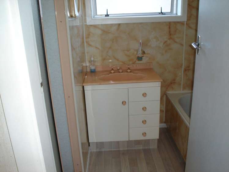 6 Stanton Crescent Hoon Hay_4