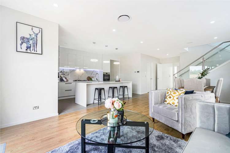 19 Koropa Road Flat Bush_6
