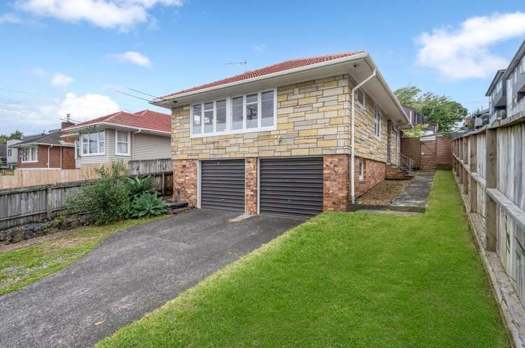 21 Britton Avenue Mount Roskill_12