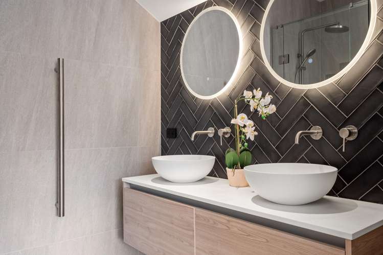 209 Peninsula Road Kelvin Heights_14