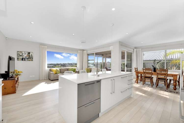 21 Kaiawa Street Beachlands_14