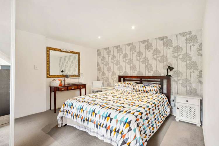 15 Taioma Crescent Te Atatu Peninsula_21