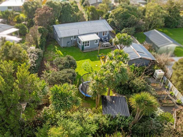 40 Woodward Street East Featherston_17