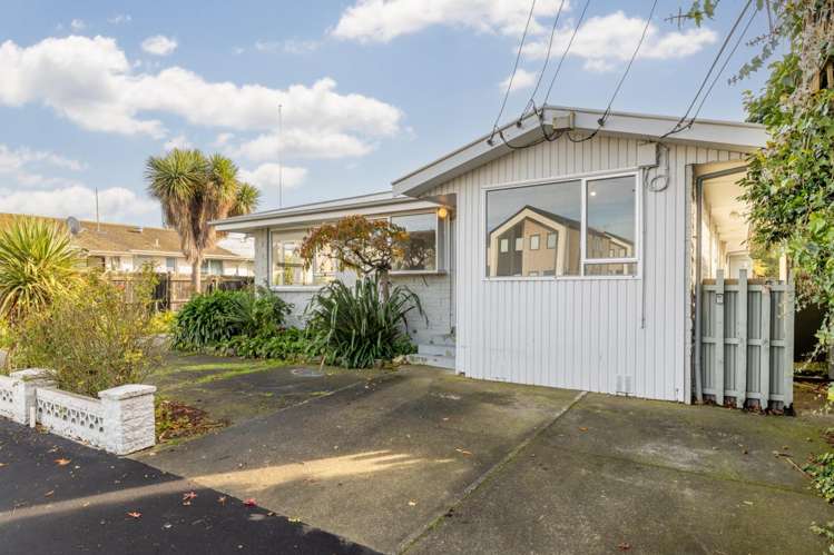 347 Worcester Street Linwood_9