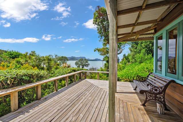 Coastal Lifestyle Haven with Income Opportunities