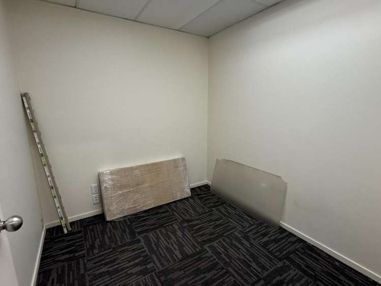 Unit D, 5 Tenahaun Place Wigram_7