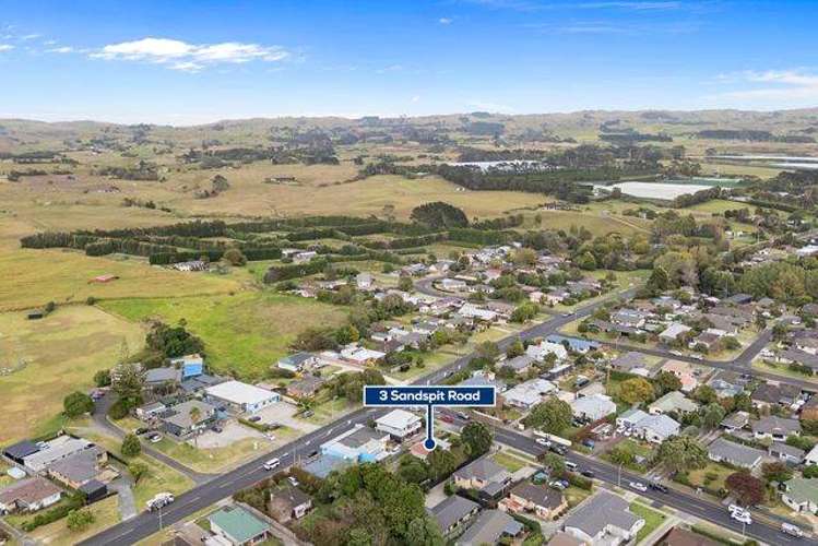 3 Sandspit Road Waiuku_9