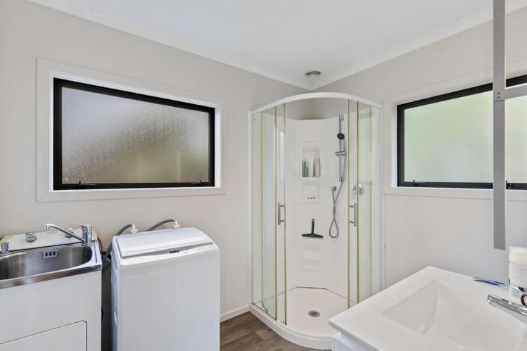 73 Mould Street Waitara_11