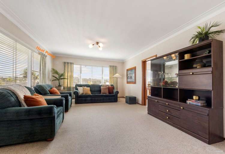 12 Dundee Place Blockhouse Bay_1