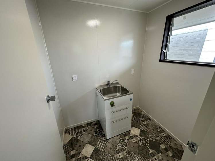 39 Severn Street Mosgiel_16