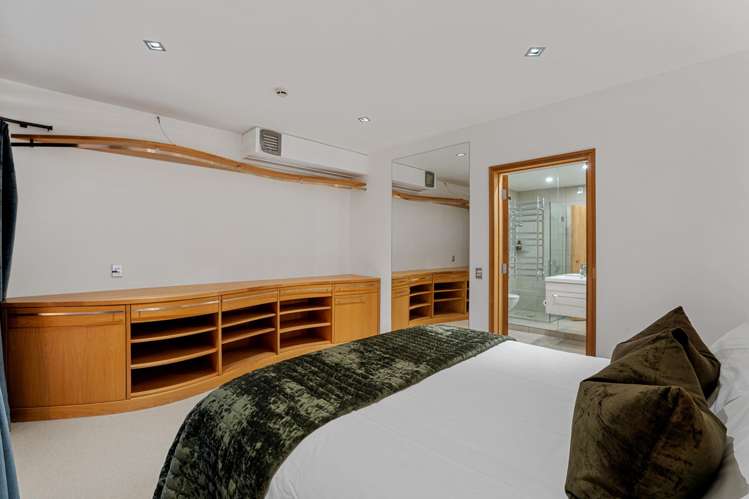 1.2/153 Ardmore Street Wanaka_13