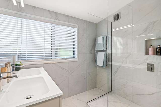 102A Esplanade Sumner_4